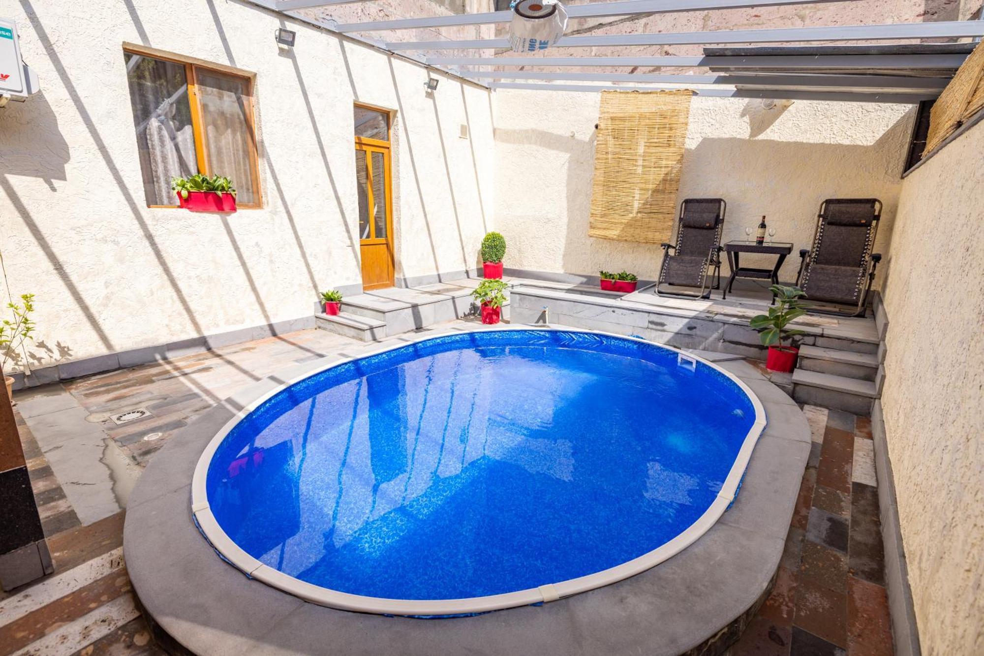 Our House Bed and Breakfast Vagharshapat Εξωτερικό φωτογραφία
